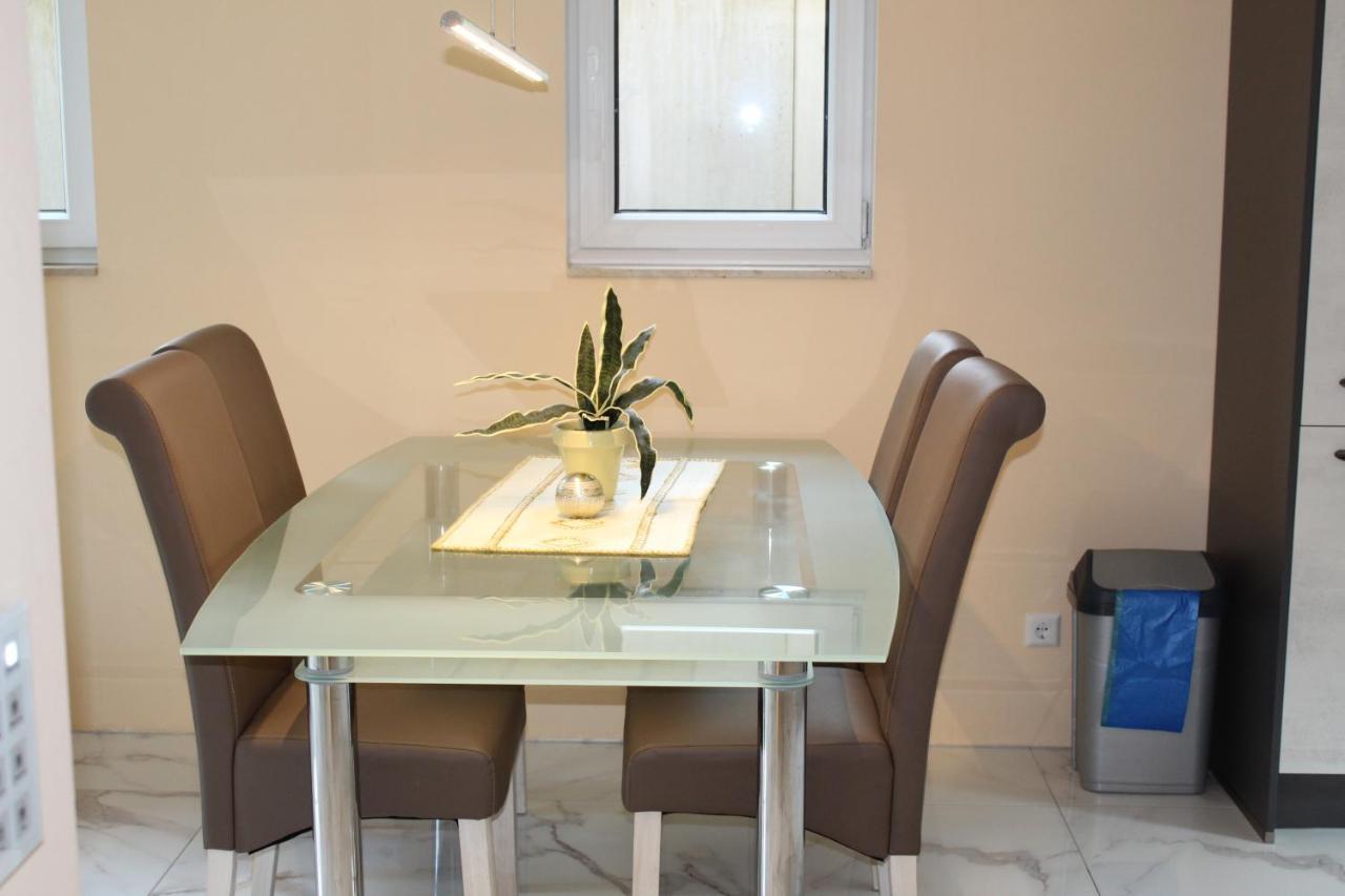 Ferienwohnung Bei Heidelberg Mauer Exteriör bild
